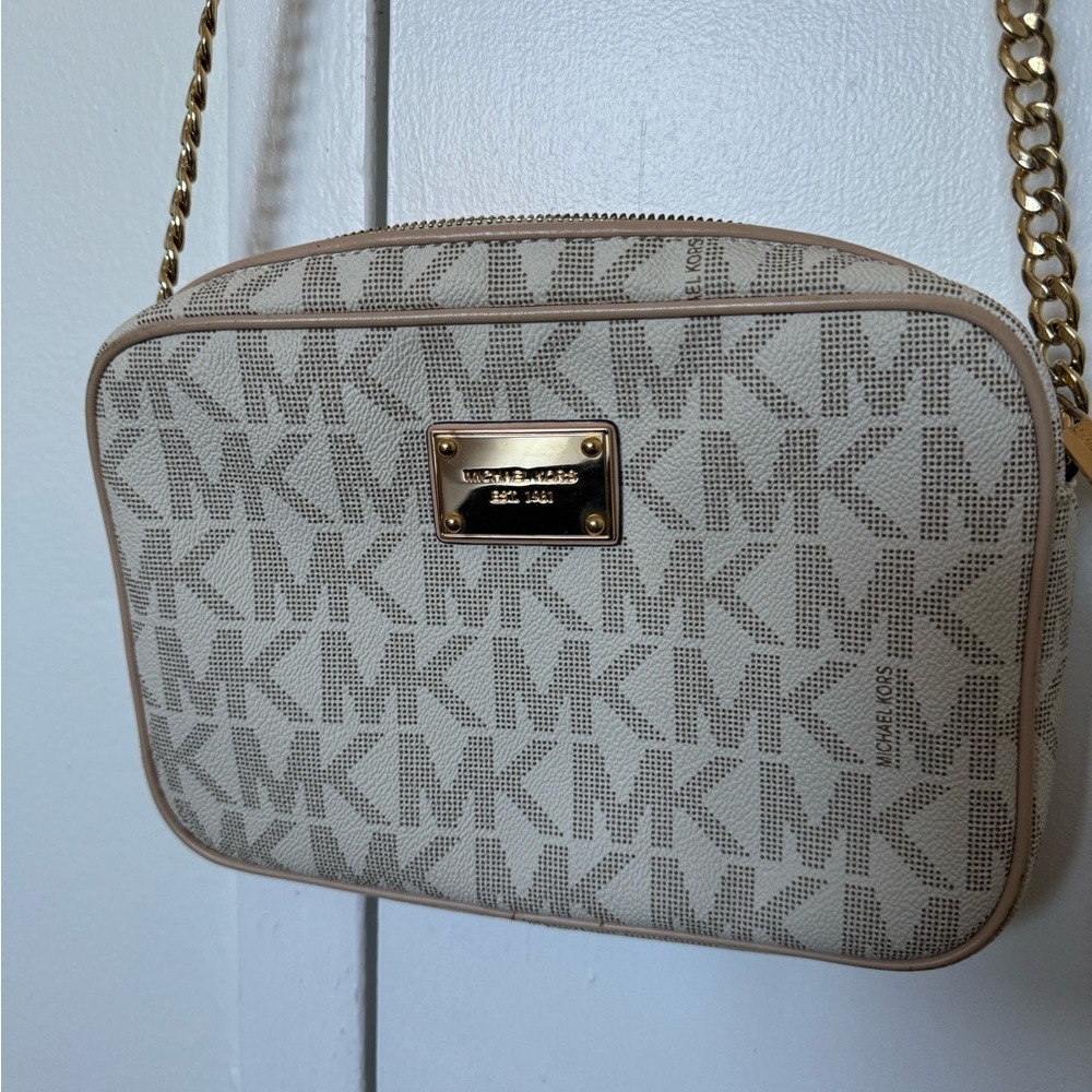 Michael Kors White/Cream Leather Crossbody